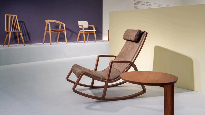 宮崎椅子製作所、中国初の展示会が上海で開幕